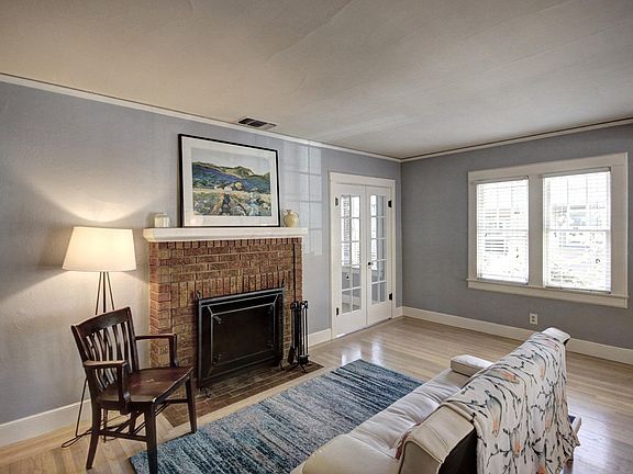 5th image of 3426 Northglen St