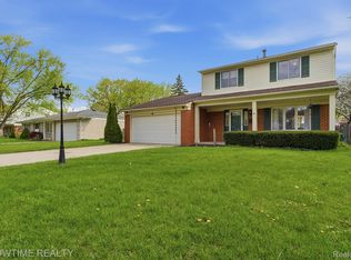 45466 Keding St, Utica, MI 48317