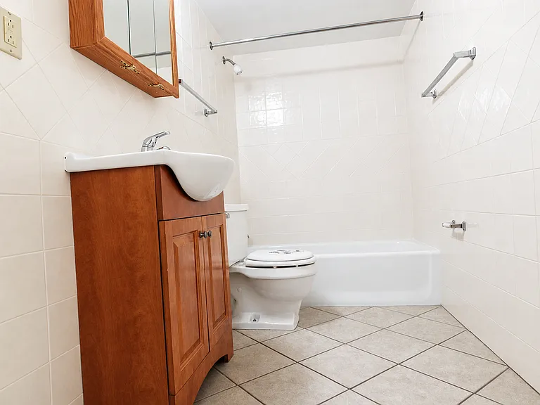 1007 Glass Run Rd — Photo 7
