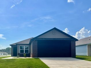 1 Fallen Oak Dr, Conway, AR 72032