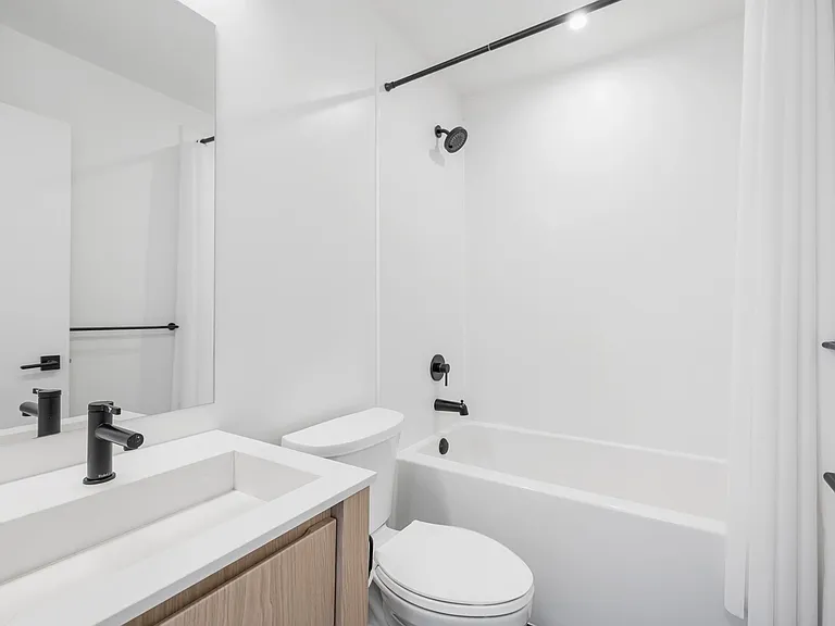 2180 Kelly Ave #1613 — Photo 27