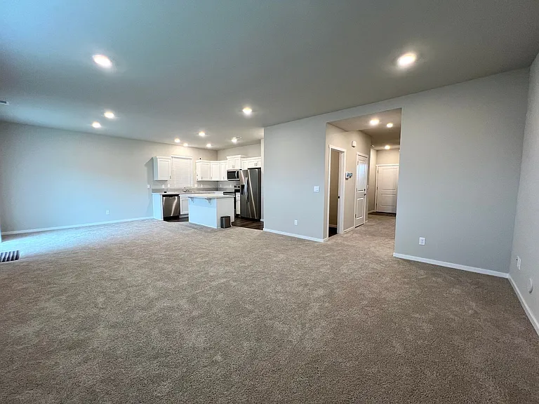 3105 Wrangler Dr — Photo 7
