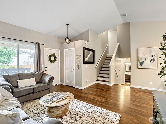 4th image of 1826 111th Drive SE