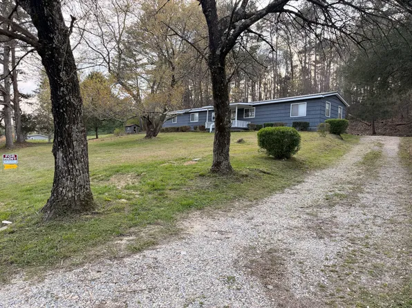 2070 Ridgeway Rd, Trion, GA 30753