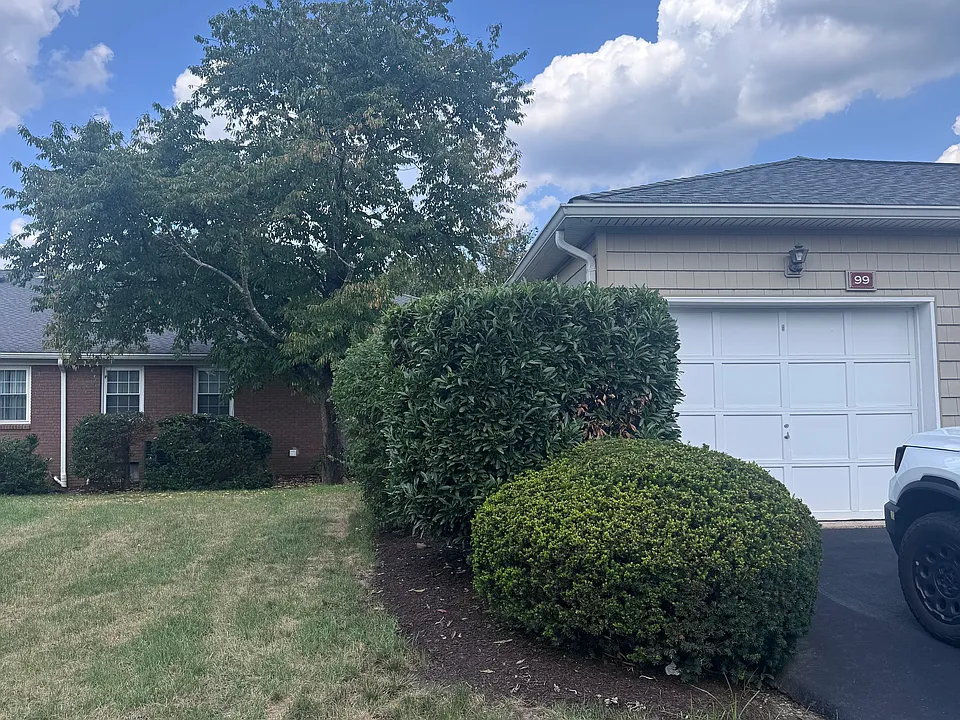99 Brandywyne Dr