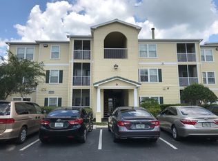 18455 Bridle Club Dr, Tampa, FL 33647