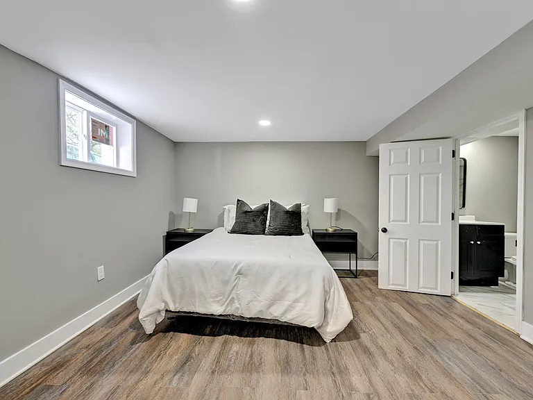 5008 Tuckerman St — Photo 11