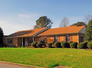 993 Old Cutler Rd, Virginia Beach, VA 23454