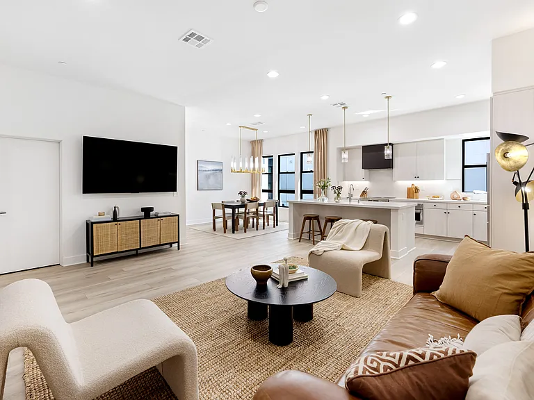 1320 W Cannon Dr #9 — Photo 18