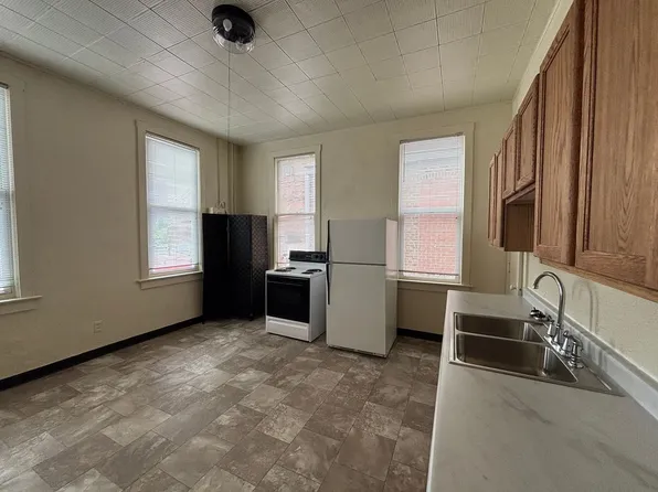 611 Ohio St, Terre Haute, IN 47807