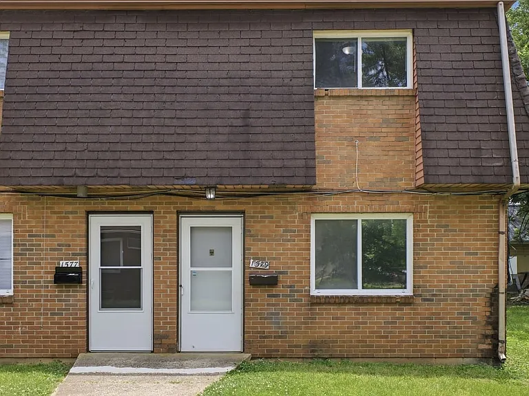 1567 Briarwood Ave — Photo 10