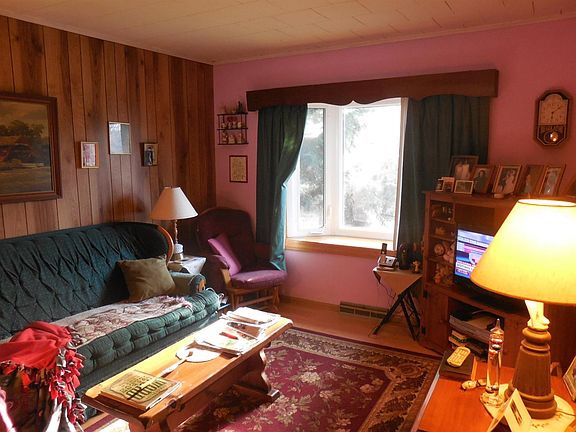 5th image of 9 Hatfield Ave