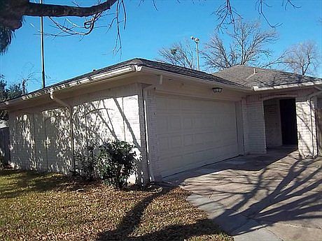 1st image of 1419 Pinecroft Dr