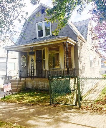 2nd image of 10347 S Avenue J