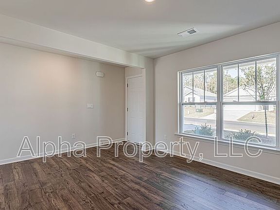 5th image of 816 Wolverine Ln