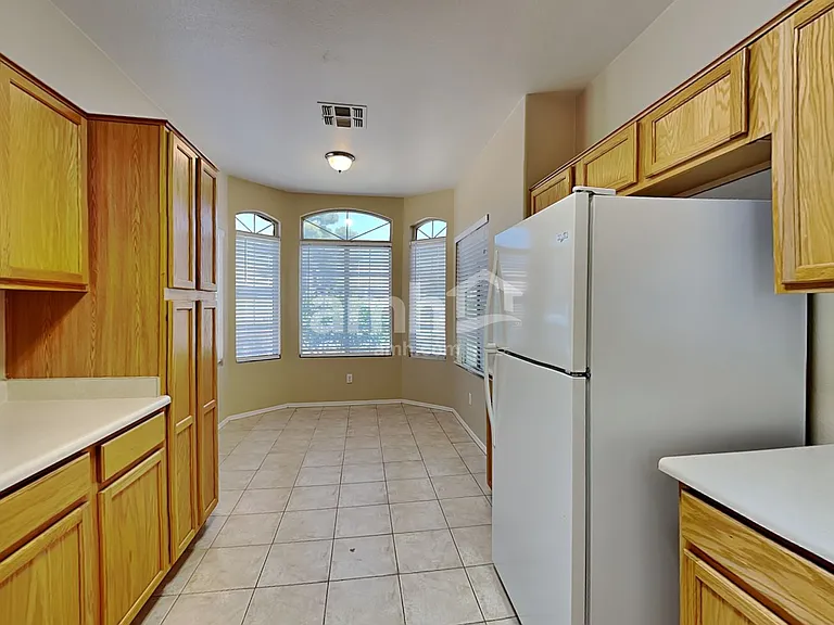 14551 W Marcus Dr — Photo 4