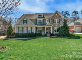1122 Kinder Oak Dr, Indian Trail, NC 28079