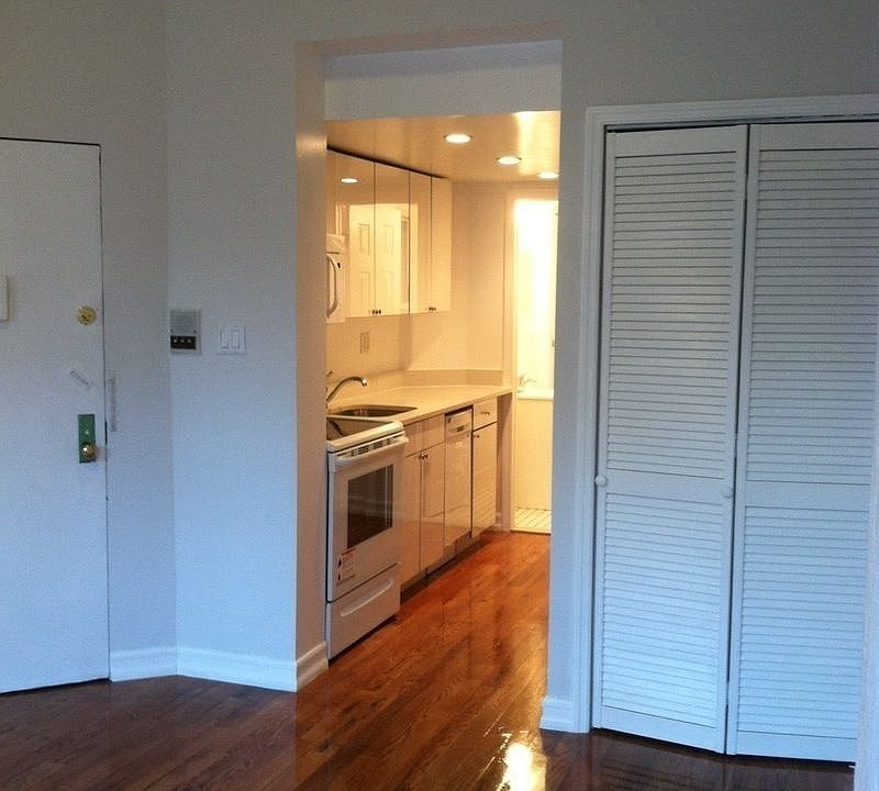 1st image of 66 W 10th St APT 18