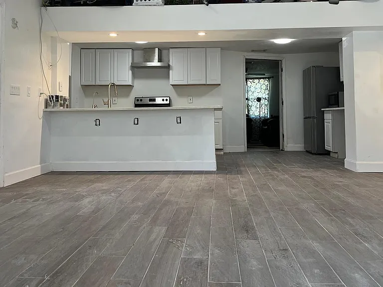 836 Seabreeze Dr #A — Photo 11