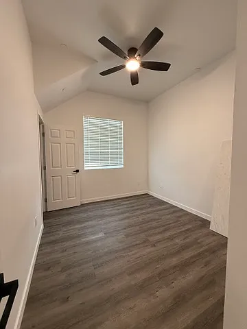 2 bed, $2,500 — Photo 4