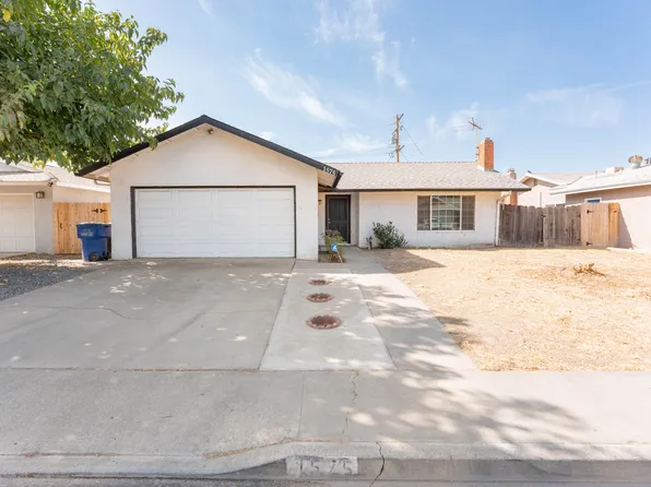 1575 Bluejay Circle, Hanford, CA 93230