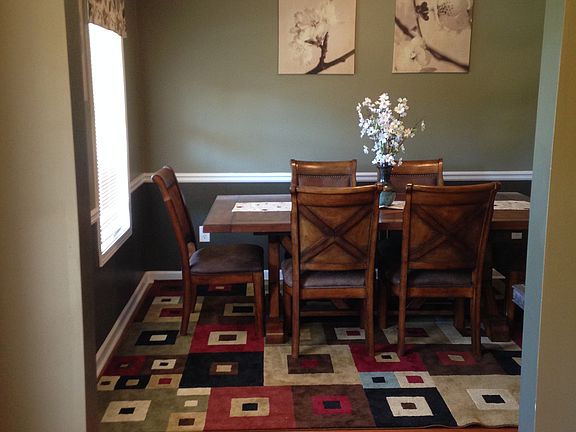 Formal dining room