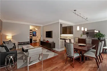 Rented by R New York