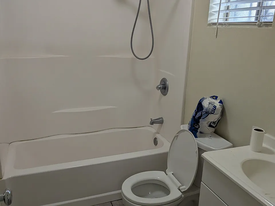 1st Floor Bathroom