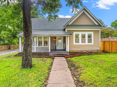 311 Brown St, Waxahachie, TX, 75165