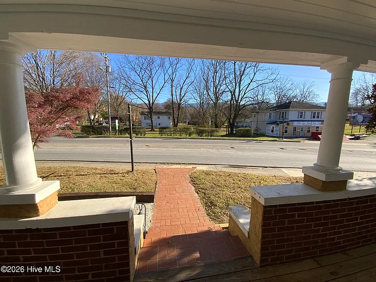 789 Main St #C — Photo 3