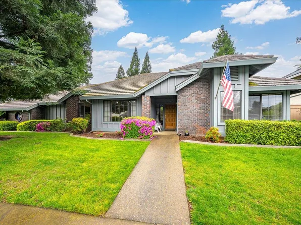 12001 Prospect Hill Dr, Gold River, CA 95670