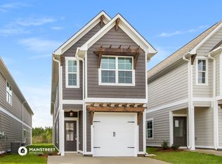 171 Creek Run Way, Calera, AL 35040