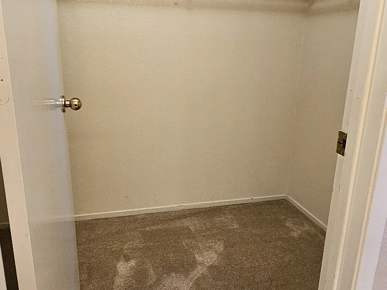 3083 Funston Dr — Photo 13