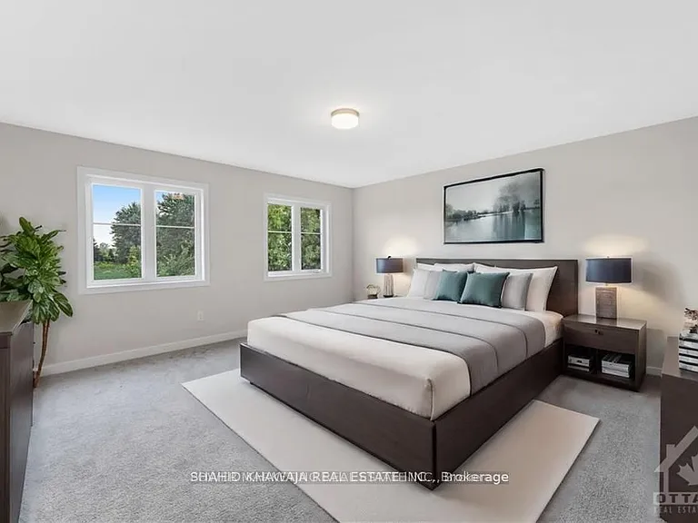 93 Hackamore Cres — Photo 19