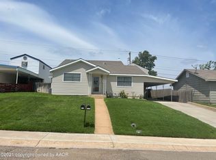 1313 Cooley Dr, Borger, TX 79007