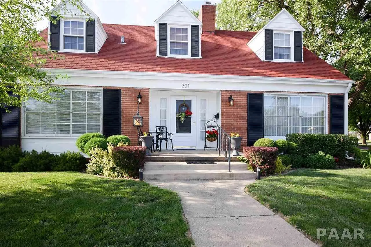 301 W Merle Ln photo 1