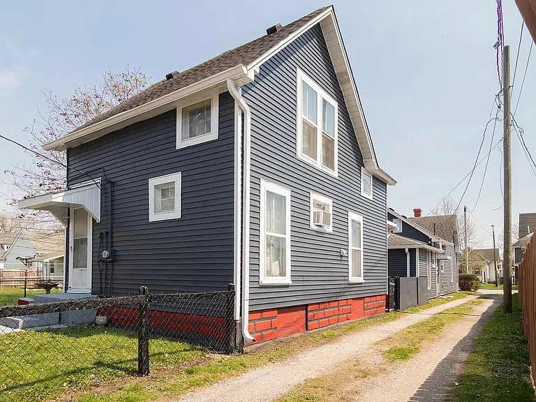 856 River Ave — Photo 21
