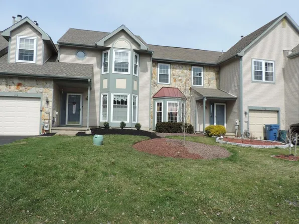 113 Sequoia Dr, Newtown, PA 18940