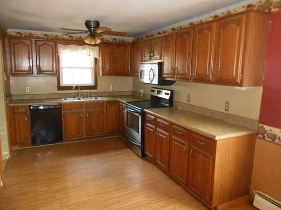 5th image of 9 Sherwood Pl