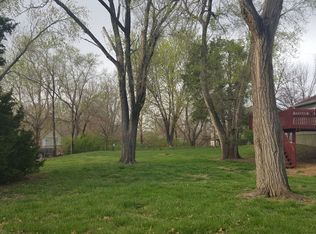 6700 NW Blair Rd, Parkville, MO 64152