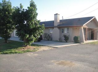 2551 W Eaton Ave, Hemet, CA 92545
