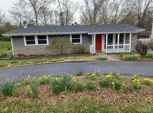 7910 S Rock Hill Rd, Saint Louis, MO 63123