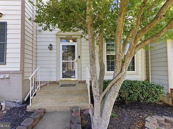 4th image of 10838 Stone Hill Ln