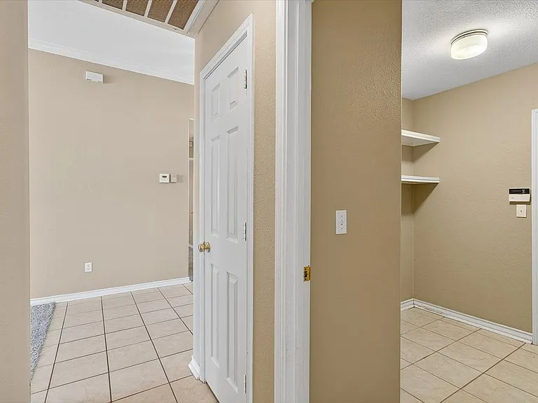 5933 Brightwood Dr — Photo 31