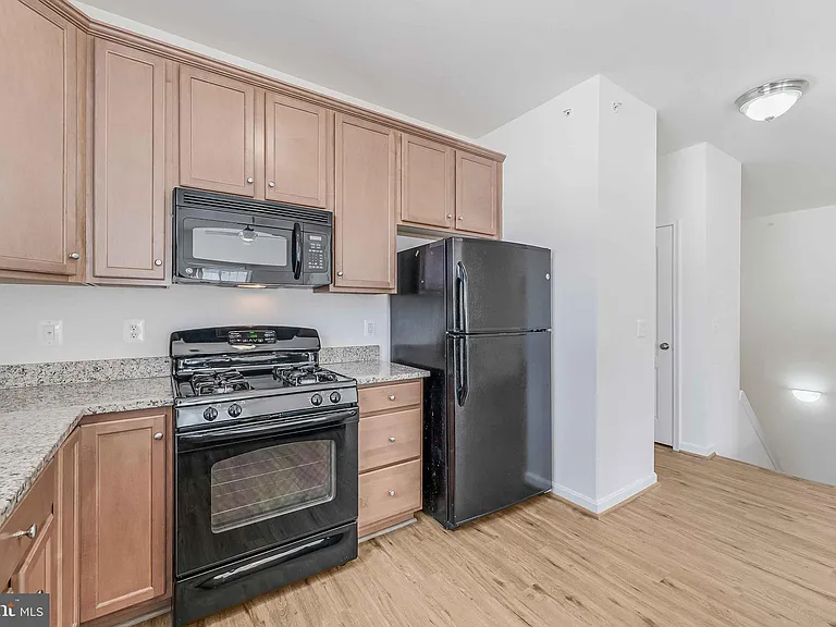 42235 San Juan Ter #303 — Photo 8