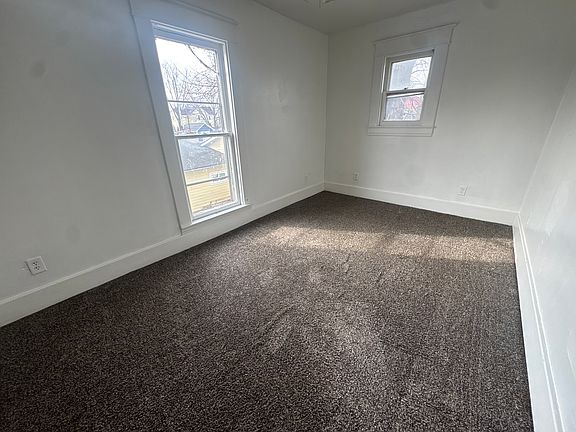 5th image of 635 S Union St #B
