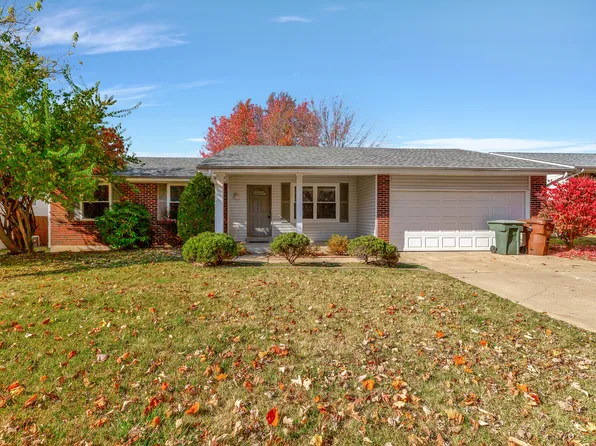 6 Barkwood Trails Dr, Saint Peters, MO 63376
