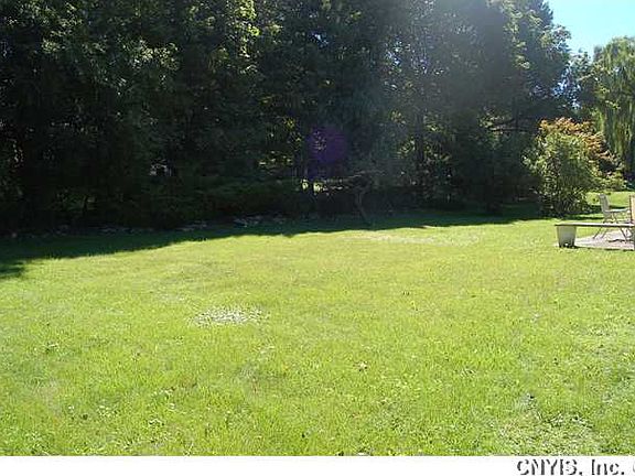 3rd image of 110 Windham Dr