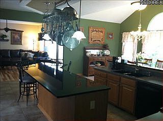 5th image of 2907 Sunburst Dr