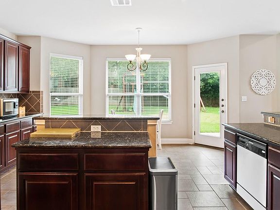 5th image of 15421 Echo Hills Dr
